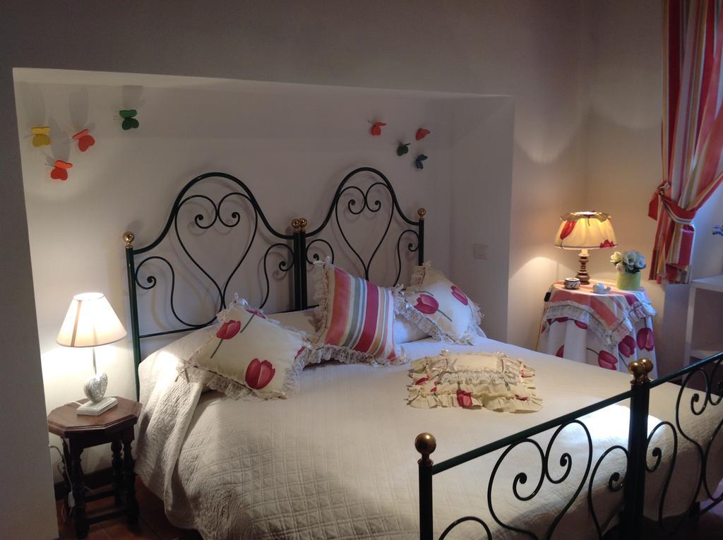 Appartamento Michelangeli-Private Parking Orvieto Cameră foto
